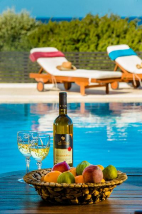 Отель Blue Wave Villas  Геннадио